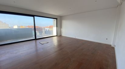 Apartment T3 in Mafamude e Vilar do Paraíso of 116 m²