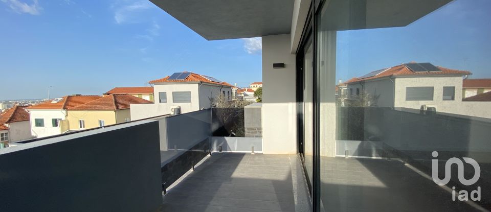 Apartamento T3 em Mafamude e Vilar do Paraíso de 116 m²