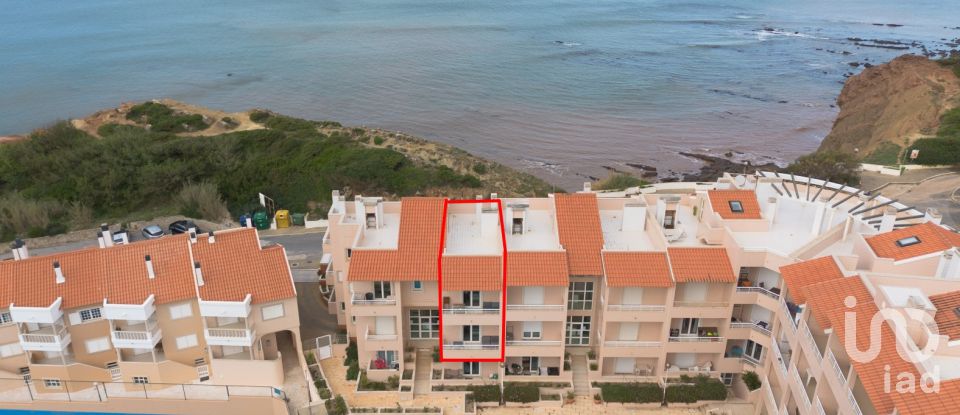 Apartment T3 in São Martinho do Porto of 137 m²