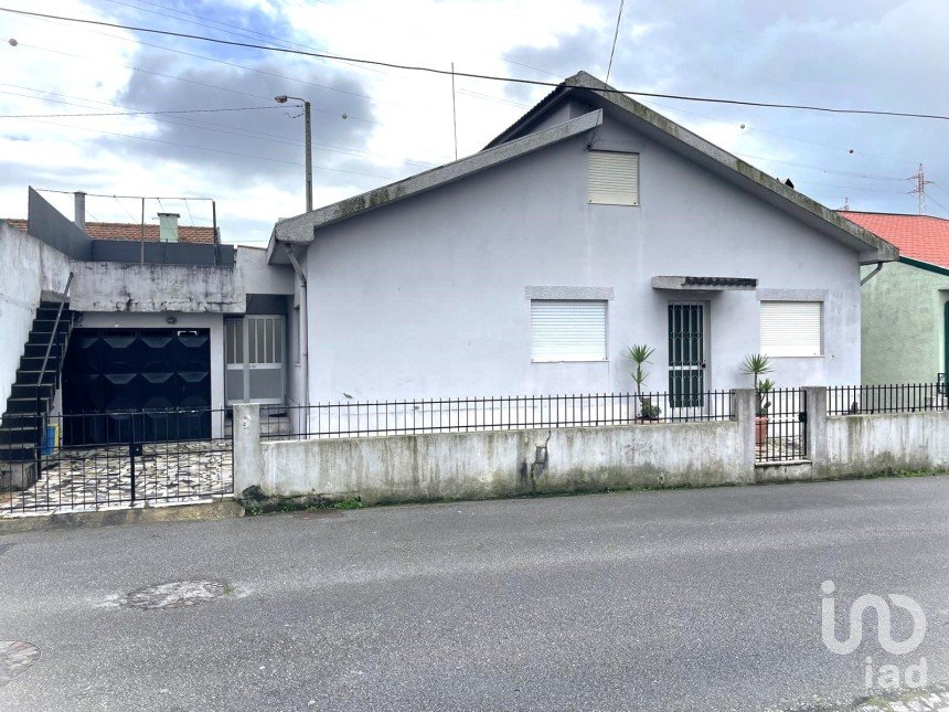 House T2 in Matosinhos e Leça da Palmeira of 118 m²