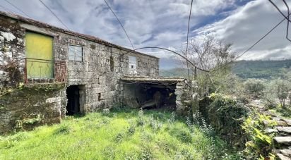 Casa de aldeia T0 em Cambra e Carvalhal de Vermilhas de 350 m²