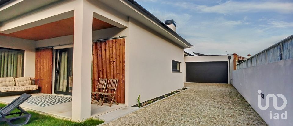 Casa / Villa T3 em Esmoriz de 222 m²