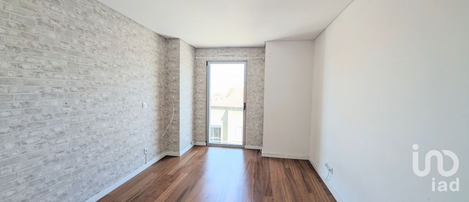 Apartment T3 in Santo António of 131 m²