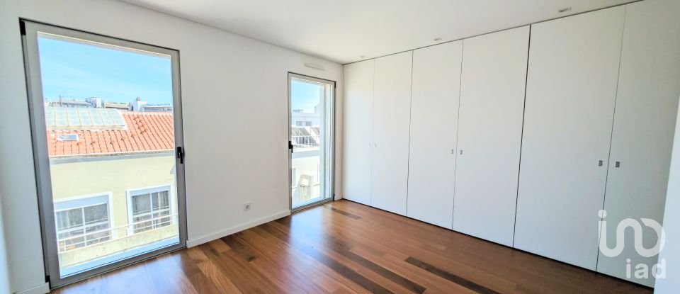 Apartment T3 in Santo António of 131 m²