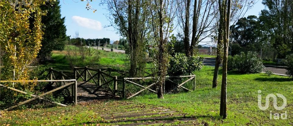 Terreno em Campelos e Outeiro da Cabeça de 310 m²