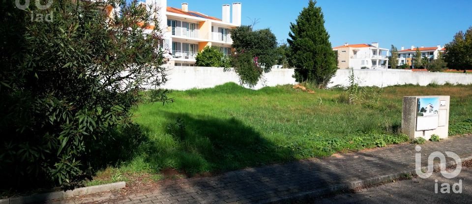 Land in Campelos e Outeiro da Cabeça of 310 m²