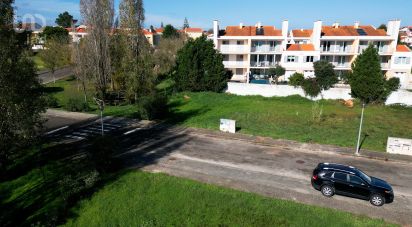 Terreno em Campelos e Outeiro da Cabeça de 310 m²