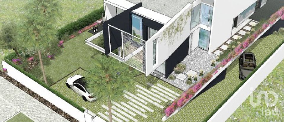 Casa T4 em Alcantarilha e Pêra de 347 m²