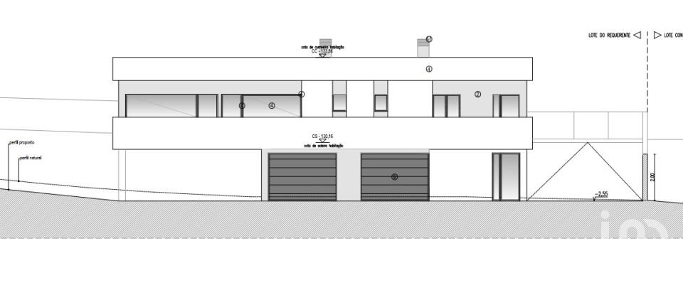 Terrain à Rio Maior de 1 309 m²