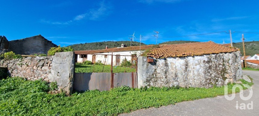 Village house T3 in Alcobertas of 418 m²