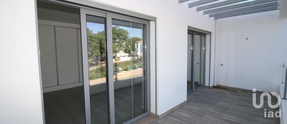 House T5 in Tavira (Santa Maria e Santiago) of 255 m²