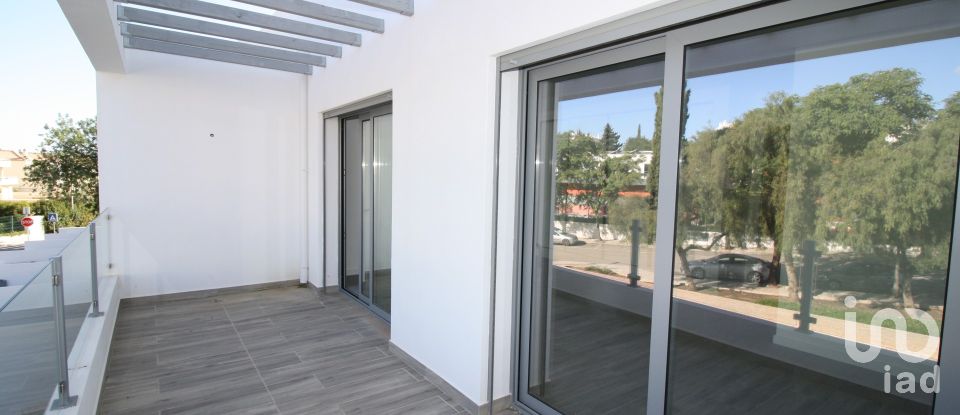 House T5 in Tavira (Santa Maria e Santiago) of 255 m²