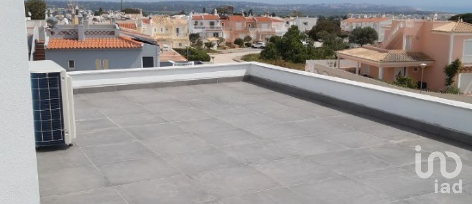 House T3 in Armação de Pêra of 160 m²