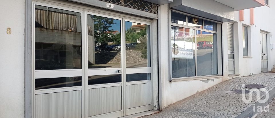 Loja / Estabelecimento Comercial em Cadaval e Pêro Moniz de 142 m²