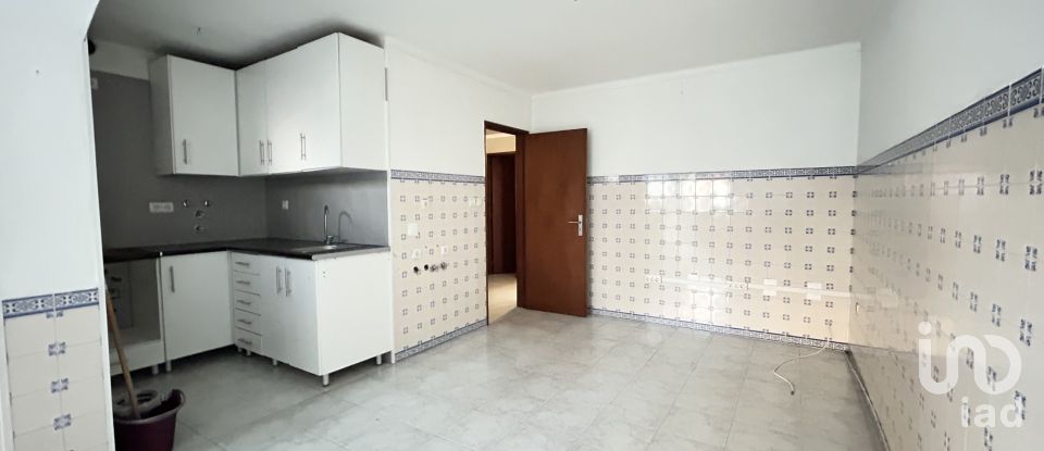 Casa de Cidade T3 em Almeirim de 72 m²