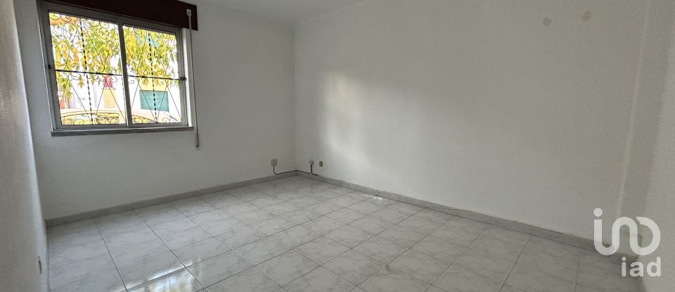 Casa de Cidade T3 em Almeirim de 72 m²