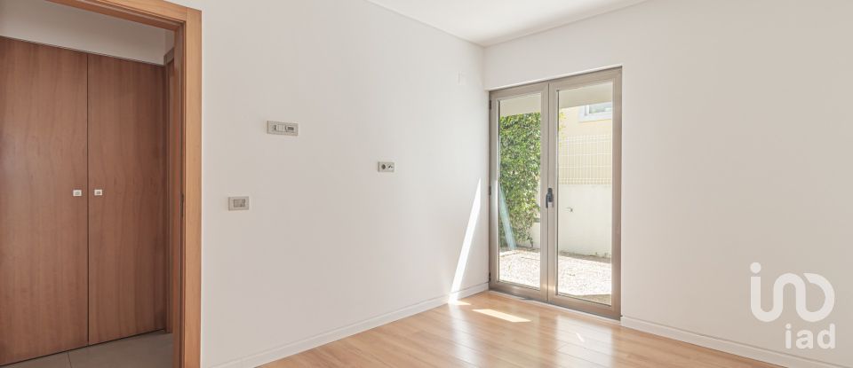 Gîte T4 à Corroios de 210 m²