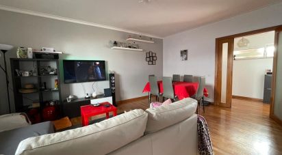 Appartement T2 à Areosa de 74 m²