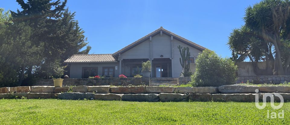 Lodge T3 in Loulé (São Clemente) of 150 m²