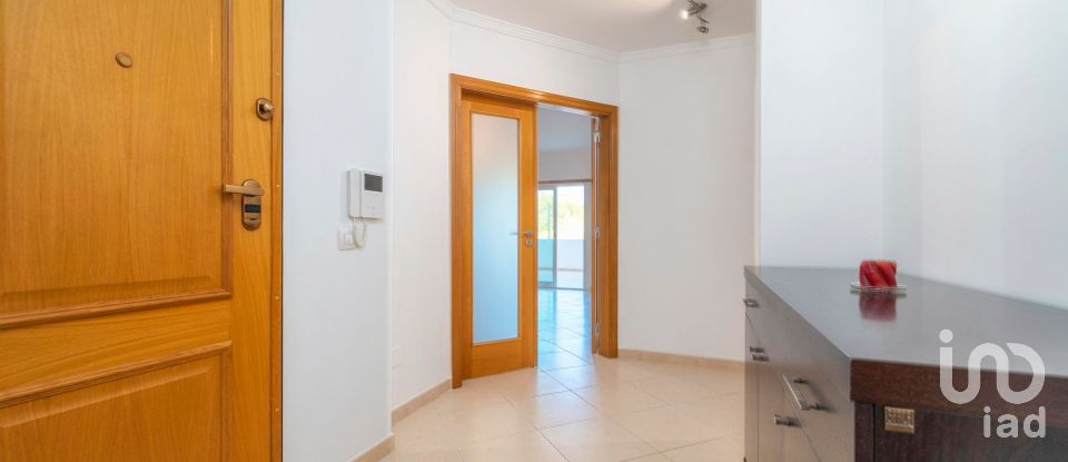 Apartamento T2 em Loulé (São Clemente) de 100 m²