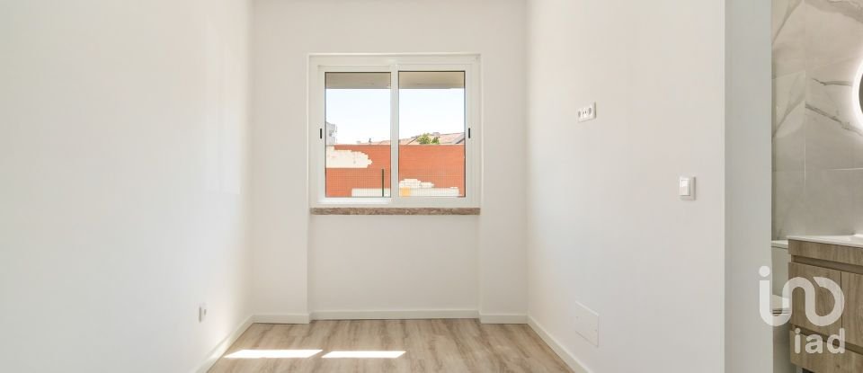 Apartamento T2 em Almada, Cova da Piedade, Pragal e Cacilhas de 49 m²