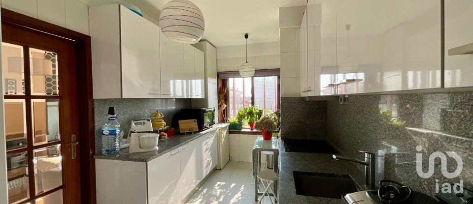 Apartment T1 in São Félix da Marinha of 78 m²