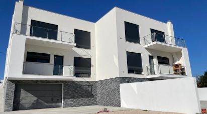 Casa / Villa T4 em Nossa Senhora da Piedade de 218 m²