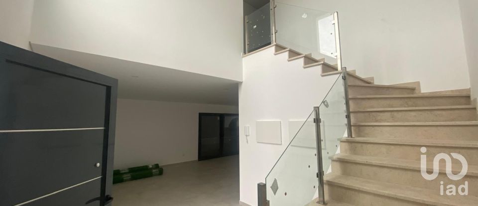 Casa / Villa T4 em Nossa Senhora da Piedade de 218 m²