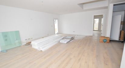 Maison T4 à Corroios de 207 m²