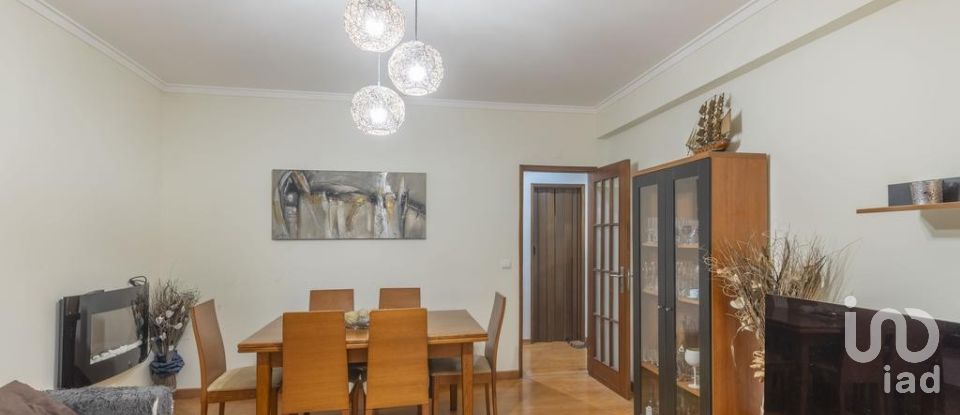 Apartamento T2 em Queluz e Belas de 70 m²