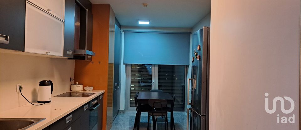 Apartamento T4 em Santa Marinha E São Pedro Da Afurada de 175 m²