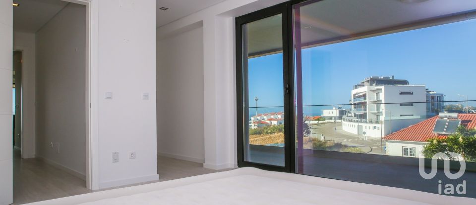 Apartamento T2 em Ericeira de 136 m²