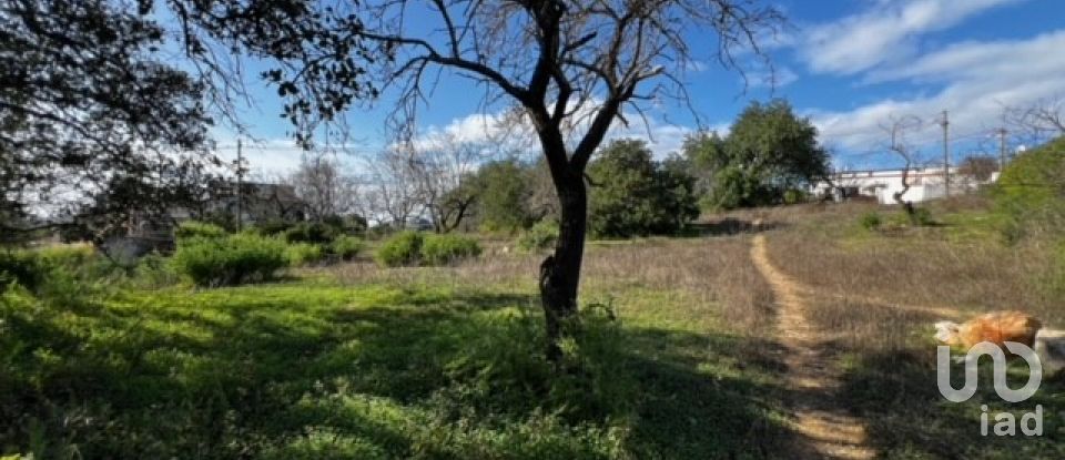 Building land in Loulé (São Clemente) of 1,080 m²