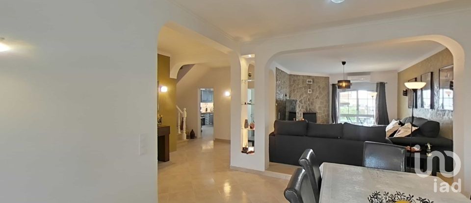 House T5 in Montijo e Afonsoeiro of 301 m²