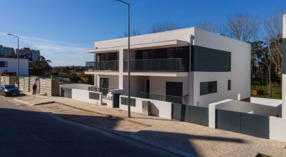 House T4 in Tavarede of 174 m²