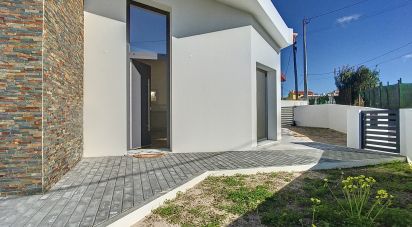 House T2 in A dos Cunhados e Maceira of 80 m²