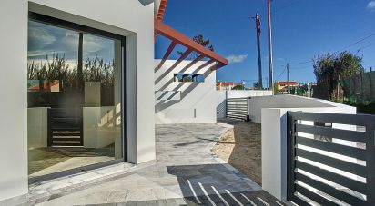 House T2 in A dos Cunhados e Maceira of 80 m²