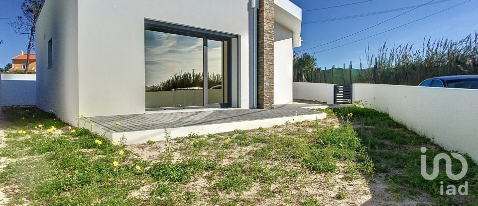 House T2 in A dos Cunhados e Maceira of 80 m²