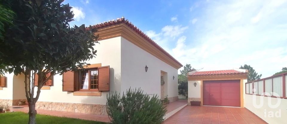 Maison T3 à Sesimbra (Castelo) de 177 m²