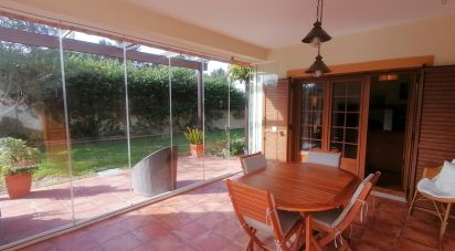 Maison T3 à Sesimbra (Castelo) de 177 m²