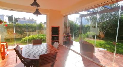 Maison T3 à Sesimbra (Castelo) de 177 m²