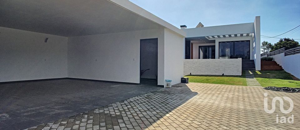 Maison T4 à Silveira de 242 m²