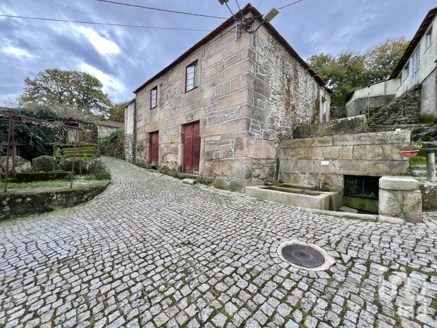 Village house T2 in Ferreirim e Macieira of 183 m²