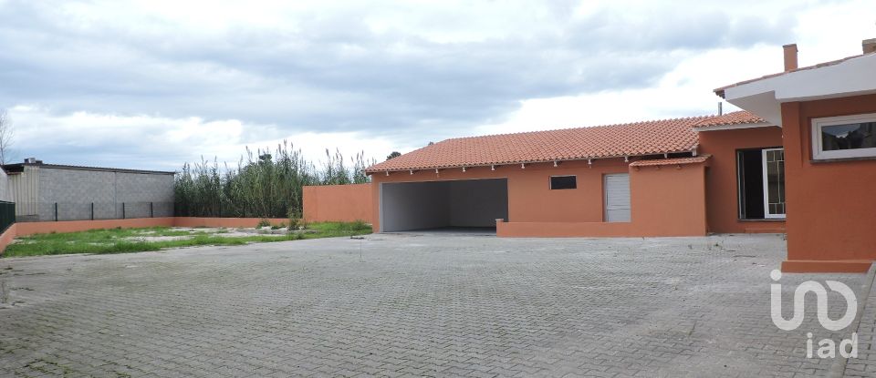 Maison T5 à Guia, Ilha e Mata Mourisca de 300 m²