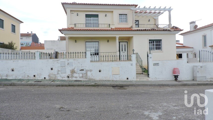 Casa / Villa T4 em Bombarral e Vale Covo de 231 m²