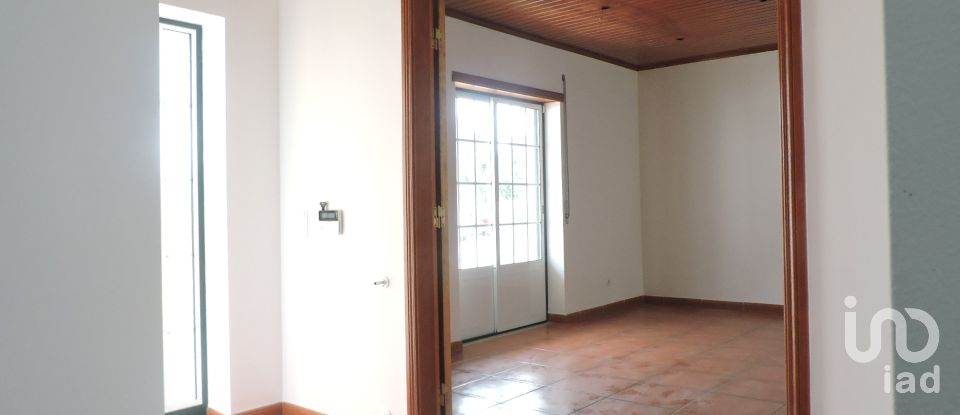 Casa / Villa T4 em Bombarral e Vale Covo de 231 m²