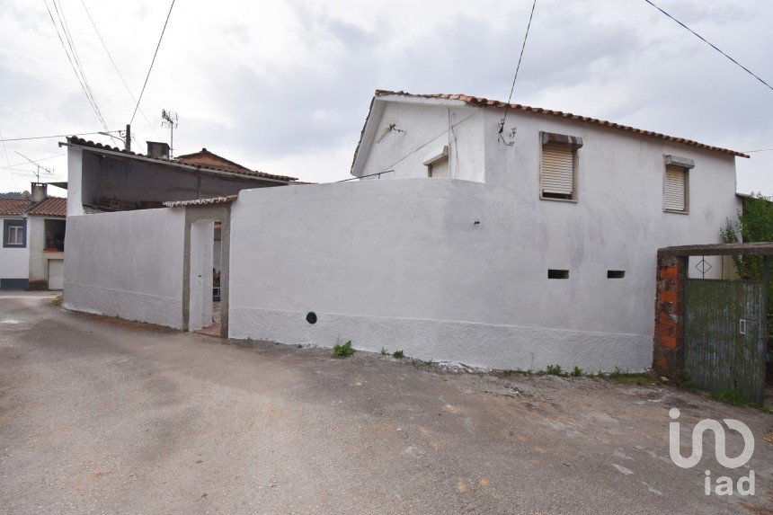 Casa de aldeia T2 em Semide e Rio Vide de 192 m²