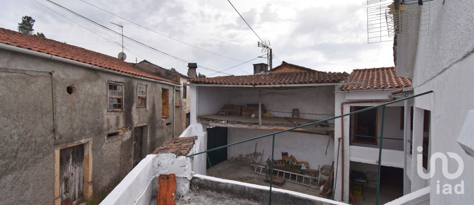 Casa de aldeia T2 em Semide e Rio Vide de 192 m²