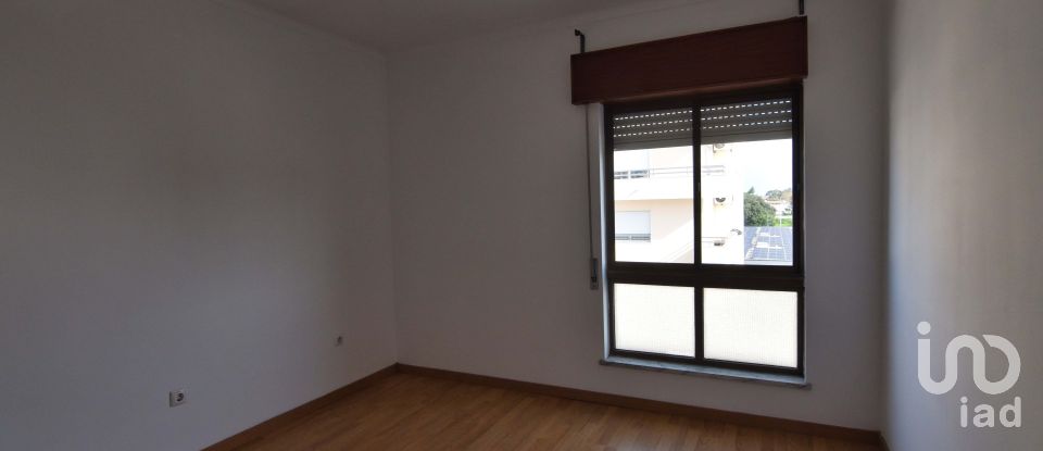 Apartment T2 in Alto do Seixalinho, Santo André e Verderena of 76 m²