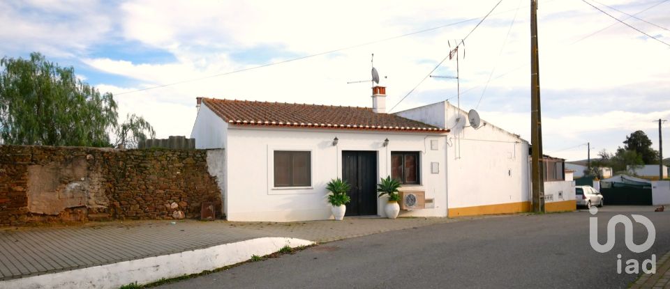 Casa de aldeia T2 em Mértola de 74 m²